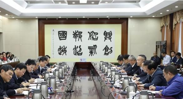 集團公司召開第一批“不忘初心、牢記使命”主題教育整治整改“回頭看”暨第二批工作推進會